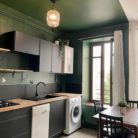 : Superbe Equipe, Proche Gare. Apartment *