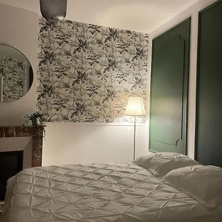 : Superbe Equipe, Proche Gare. Apartment